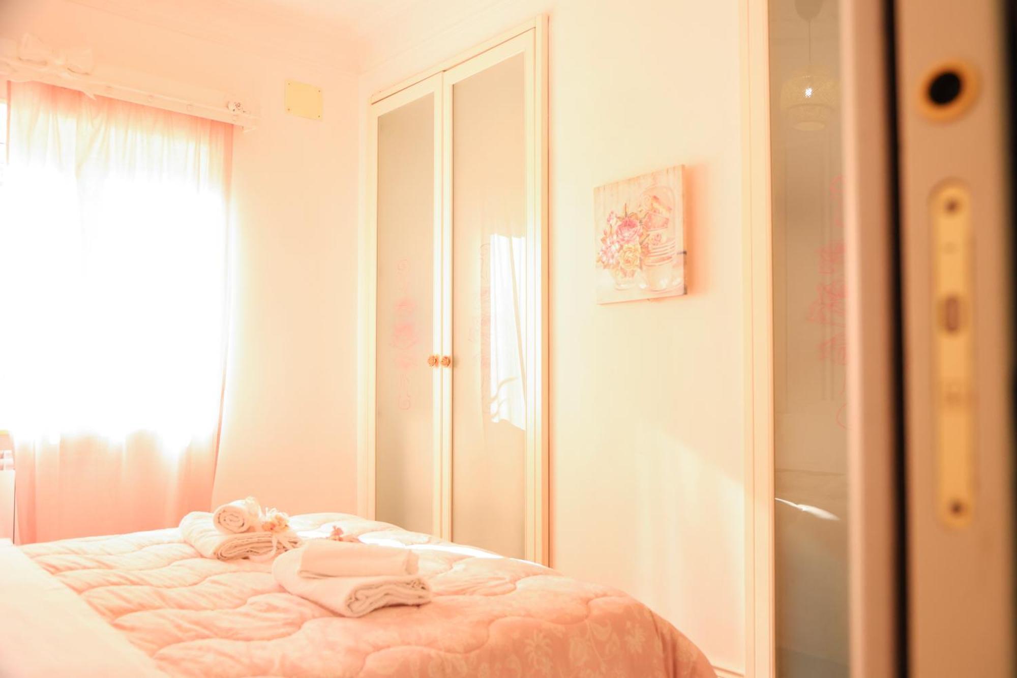 Grace'S Home In The City Center 那不勒斯 外观 照片